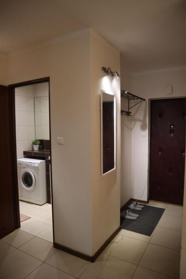 Apartamento Samand Varsovia Exterior foto